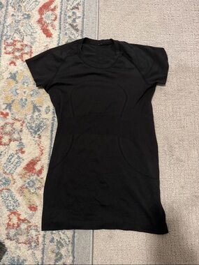 Lululemon Short Sleeve Seam-Detail Dress